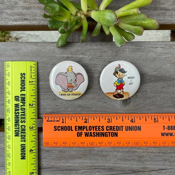 VINTAGE 80s 🐘 DUMBO + PINOCCHIO DISNEY PINS SET OF 2 . 1987 WALT DISNEY COMPANY - Picture 10 of 11